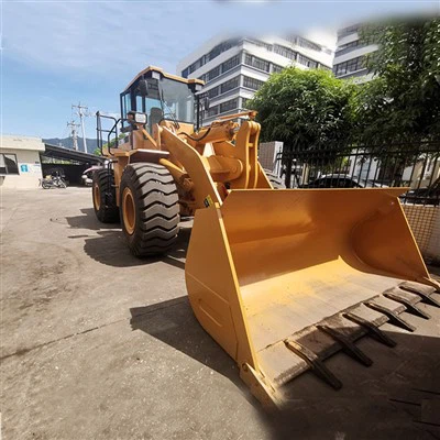 Težki 5-tonski nakladalec z enojno nihajno roko