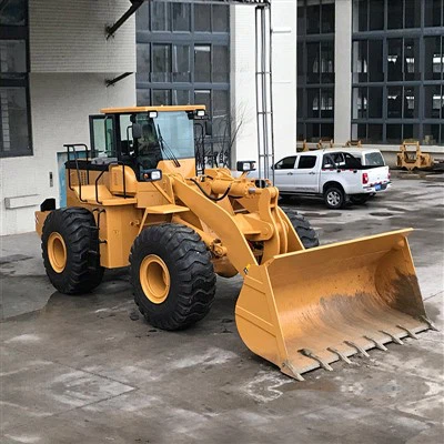 Ogromen sprednji nakladalnik 6 ton nakladalnik koles